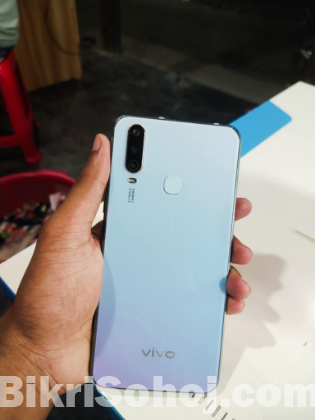 Vivo y 17